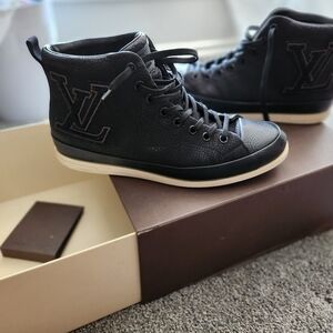 Louis Vuitton Men’s Black Leather High-Top Sneakers with LV Patch